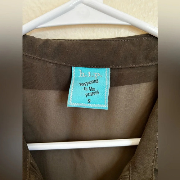 Army green silky blouse with brass accents and tie in front - Picture 6 of 7